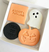 Load image into Gallery viewer, Halloween Cutters and Embossers